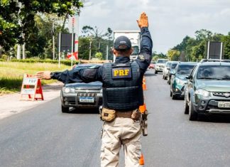 Feriado em Uberlândia: PRF Inicia Operação nas Rodovias Federais Feriado em Uberlândia: PRF Inicia Operação nas Rodovias Federais