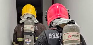 Incêndio em Residência no Santa Rosa: Criança Brinca com Isqueiro e Provoca Chamas Incêndio em Residência no Santa Rosa: Criança Brinca com Isqueiro e Provoca Chamas