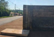 Mulher é encontrada inconsciente e seminua em calçada após visita a templo afro Mulher é encontrada inconsciente e seminua em calçada após visita a templo afro