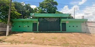 Policial penal é preso após recusar revista e ameaçar seguranças em forró em MG Policial penal é preso após recusar revista e ameaçar seguranças em forró em MG