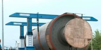 Triângulo Mineiro recebe passagem de carga pesada de 700 toneladas Triângulo Mineiro recebe passagem de carga pesada de 700 toneladas