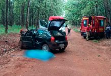 Acidente Fatal em Iturama: Carro Colide com Árvore, Deixando 4 Feridos e 1 Vítima Fatal Acidente Fatal em Iturama: Carro Colide com Árvore, Deixando 4 Feridos e 1 Vítima Fatal