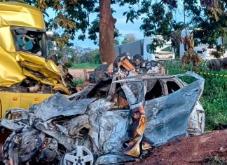 Acidente Fatal na BR-040 Resulta em Quatro Mortes em João Pinheiro Acidente Fatal na BR-040 Resulta em Quatro Mortes em João Pinheiro