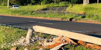 Acidente com Poste Causa Falta de Iluminação na Avenida Nicomedes Acidente com Poste Causa Falta de Iluminação na Avenida Nicomedes