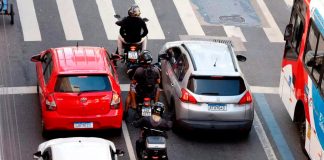 O que muda com as novas regras para ciclomotores a partir de agora O que muda com as novas regras para ciclomotores a partir de agora