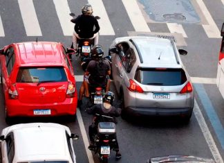 O que muda com as novas regras para ciclomotores a partir de agora O que muda com as novas regras para ciclomotores a partir de agora