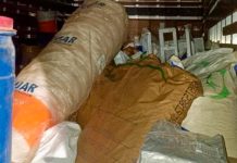 Operação Policial Desmantela Fábrica Ilegal de Agrotóxicos em Patos de Minas Operação Policial Desmantela Fábrica Ilegal de Agrotóxicos em Patos de Minas