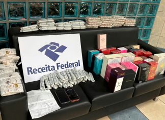 Operação na MG-255 Resulta na Confisco de R$ 500 mil em Medicamentos Ilegais Operação na MG-255 Resulta na Confisco de R$ 500 mil em Medicamentos Ilegais