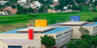 Servidor da Educação em Uberlândia Sob Investigação por Abuso de Poder Servidor da Educação em Uberlândia Sob Investigação por Abuso de Poder