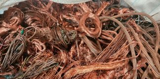 Operação em Uberlândia Resulta na Apreensão de Mais de 15 Toneladas de Fiação Apreensão de fiação durante a operação Vulcano em Uberlândia