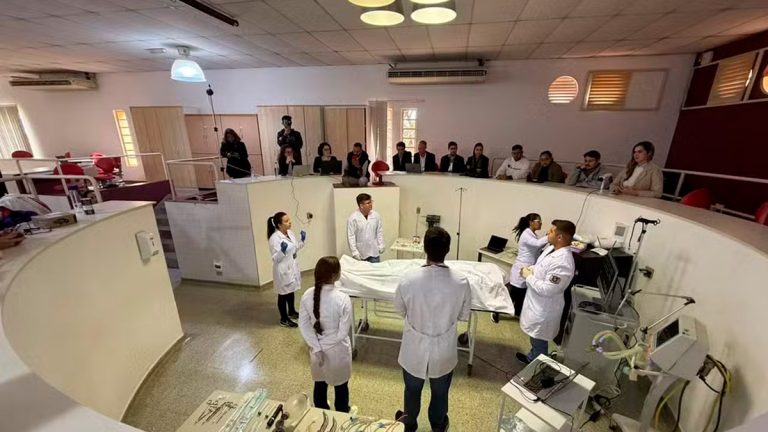 UFU conquista nota máxima no Exame Nacional de Avaliação da Formação Médica