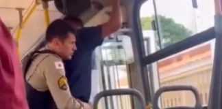 Homem de 44 Anos Ameaça Adolescente em Ônibus e Acaba Preso Homem preso após ameaçar adolescente em ônibus em Patos de Minas