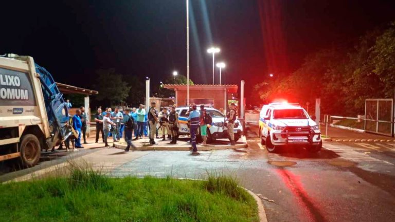 Trabalhadores da Limpebras retomam coleta de lixo em Uberlândia