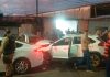 Pai é executado e mãe baleada em atentado na frente do filho de 6 anos em Araguari Carro batido após motorista ser baleado em cruzamento de Araguari; isolamento policial no local.