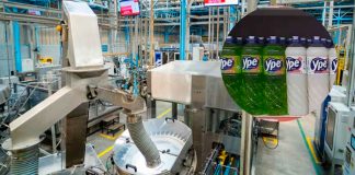 Anvisa autoriza retomada imediata da produção na fábrica da Ypê em Amparo Embalagens de produtos de limpeza da marca Ypê, como detergentes e amaciantes, alinhados em uma prateleira comercial.