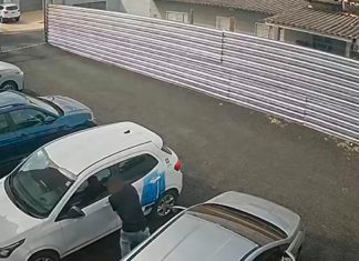 PM prende suspeitos de integrar quadrilha especializada em furtar carros em Uberlândia Viatura da Polícia Militar de Minas Gerais com luzes intermitentes acionadas durante o atendimento a uma ocorrência de furto em Uberlândia.
