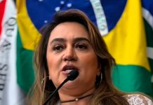 MPMG arquiva investigação contra vereadora Janaína Guimarães sobre caso de transfobia Fachada de uma sede do Ministério Público de Minas Gerais