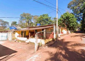 Homem é assassinado a facadas na Represa de Miranda, em Uberlândia Viatura policial e local isolado após homem ser morto a facadas em bar na Represa de Miranda em Uberlândia