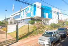 Atrasos recorrentes e cobranças: Estagiários do Procon de Uberlândia enfrentam instabilidade financeira Fachada do Procon Municipal de Uberlândia onde estagiários relatam atrasos na bolsa-auxílio
