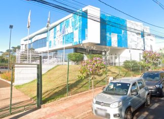 Atrasos recorrentes e cobranças: Estagiários do Procon de Uberlândia enfrentam instabilidade financeira Fachada do Procon Municipal de Uberlândia onde estagiários relatam atrasos na bolsa-auxílio