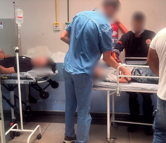 Alunos passam mal e são hospitalizados após forte odor em escola no bairro Santa Rosa Fachada da Escola Estadual Angelino Pavan no bairro Santa Rosa em Uberlândia.